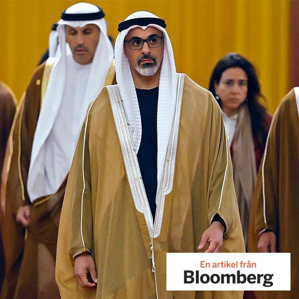 Sheikh Khaled bin Mohamed bin Zayed Al Nahyan, Crown Prince of Abu Dhabi, United Arab Emirates(C), attends a meeting with China’s President Xi Jinping in China.